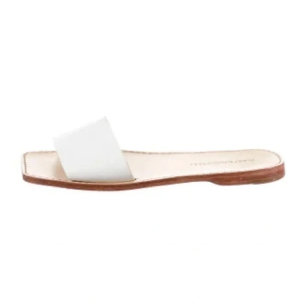 Mari Giudicelli leather slides